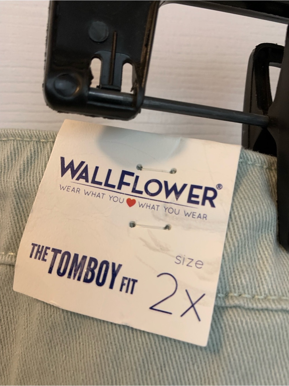Wallflower NWT’s size 2X tomboy mid rise shorts - Picture 7 of 9